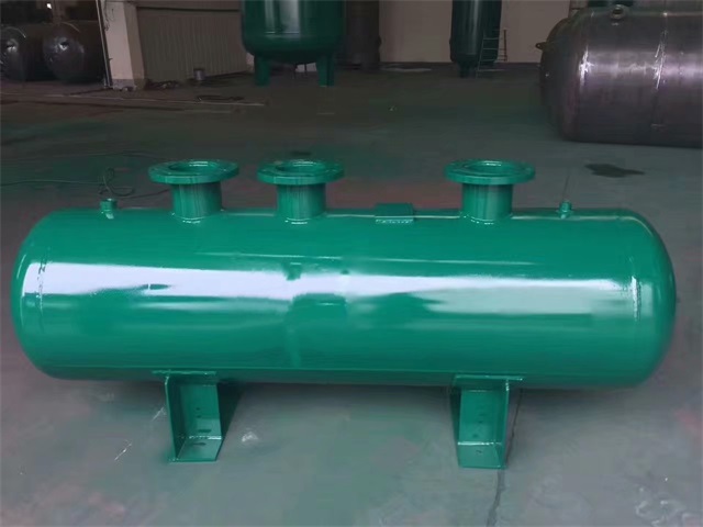 1679991473376569.jpeg 文峰文峰文峰蒸汽分气缸1.jpeg